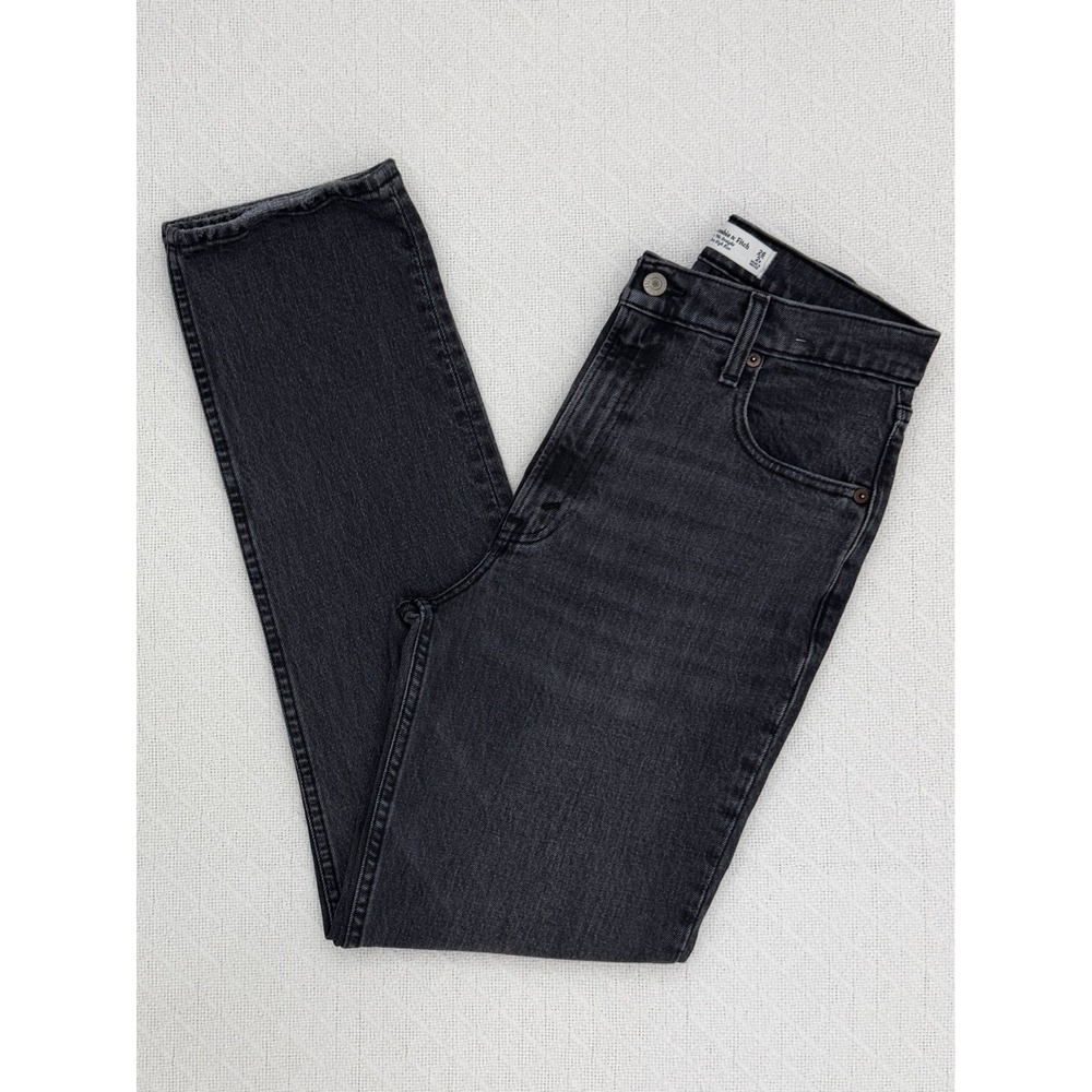 Abercrombie & Fitch 90s Straight Ultra High Rise Jeans Washed Black 26 2R